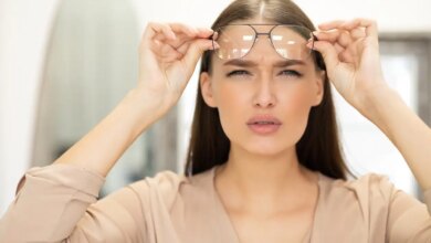 Πρόωρος καταρράκτης: Γιατί εμφανίζεται στους νέους και ποια συμπτώματα χρειάζονται άμεσο έλεγχο