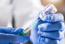 RSV: Τα εμβόλια μειώνουν πάνω από 80% τον κίνδυνο θανάτου ή νοσηλείας στους ηλικιωμένους