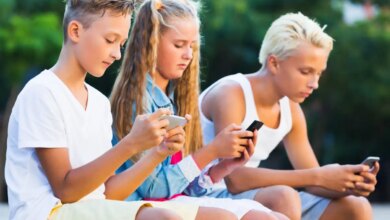 Smartphone στην πρώιμη εφηβεία: Σύνδεση με αυξημένα συμπτώματα διατροφικών διαταραχών