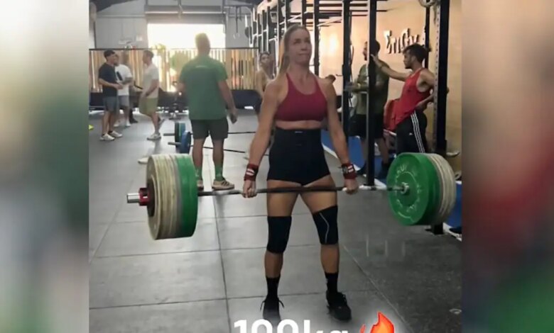 Η Κατερίνα Στικούδη έκανε deadlift με 100 κιλά: Οι αντιδράσεις στο TikTok για τη μέση της