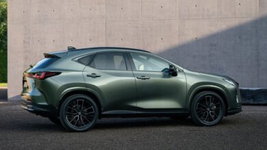 Το Lexus NX ανανεώθηκε και πλέον έχει πάνω από 100 χιλιόμετρα ηλεκτρικής αυτονομίας