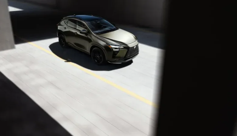 Νέο Lexus NX: Περισσότερη τεχνολογία, δύναμη και πολυτέλεια στο premium SUV