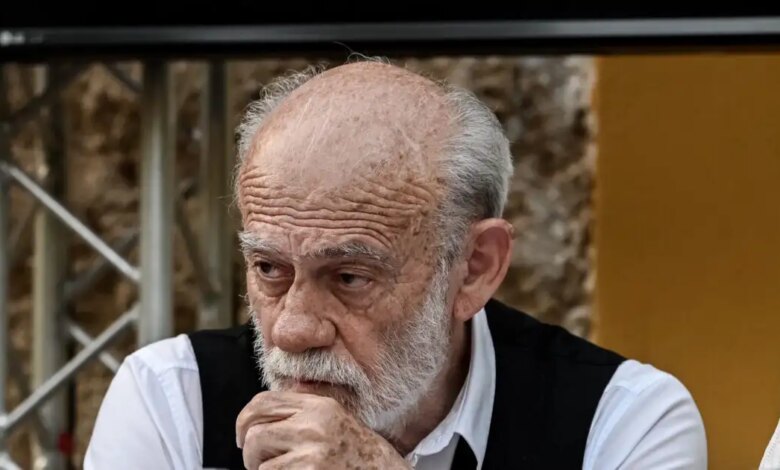 Γιώργος Λιάνης για Στέλιο Καζαντζίδη: «Χάθηκαν 5 χρόνια, γι’ αυτό πέθανε τόσο γρήγορα και τόσο άσχημα» Γιώργος Λιάνης για Στέλιο Καζαντζίδη: «Χάθηκαν 5 χρόνια, γι’ αυτό πέθανε τόσο γρήγορα και τόσο άσχημα»