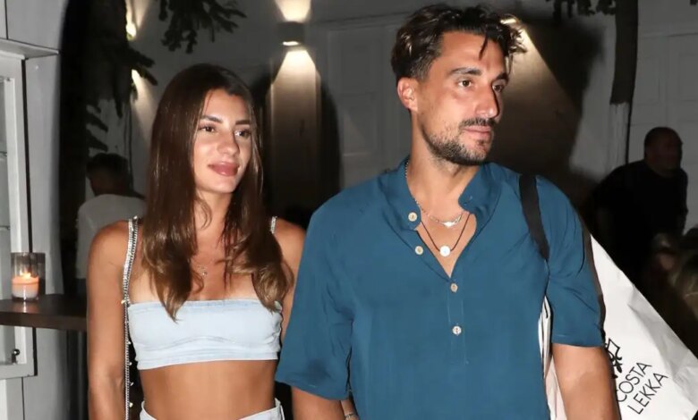 Ο Σάκης Κατσούλης διηγήθηκε στον γιο του την γνωριμία με τη Μαριαλένα Ρουμελιώτη