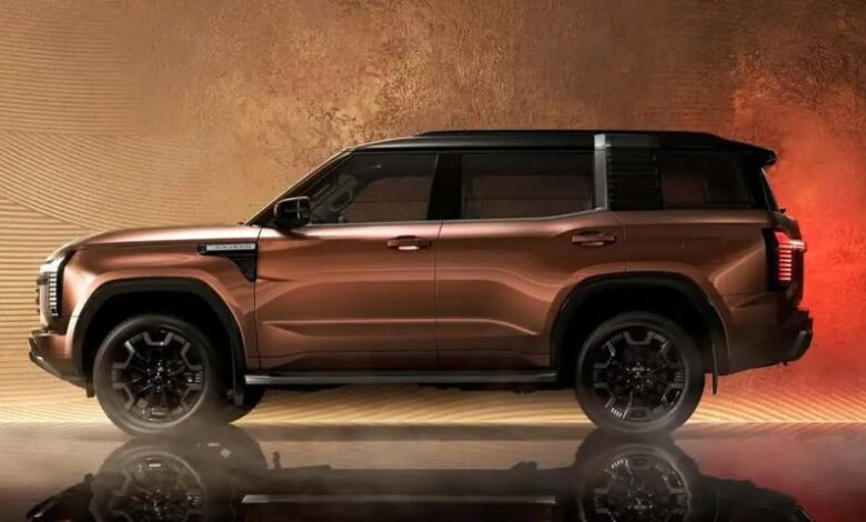 Το Mitsubishi Pajero επέστρεψε πιο σύγχρονο και πάντα σκληροτράχηλο
