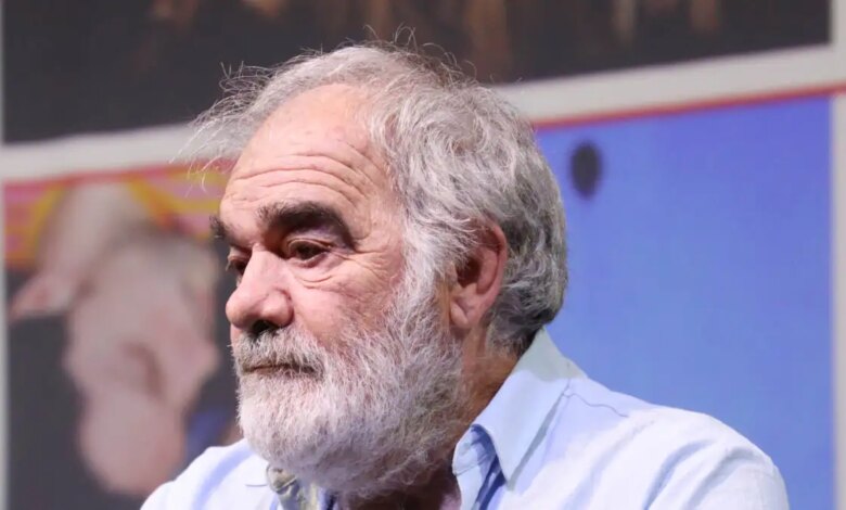 Γιάννης Μποσταντζόγλου: Δεν βλέπω πλέον τον εαυτό μου στις επαναλήψεις, μου φαίνεται λίγο ξιπασμένο Γιάννης Μποσταντζόγλου: Δεν βλέπω πλέον τον εαυτό μου στις επαναλήψεις, μου φαίνεται λίγο ξιπασμένο
