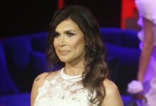 Η Νεσχάν Μουλαζίμ για τη βάφτιση της κόρης της στη θάλασσα: «Ο ιερέας ήταν από την αρχή θετικός»