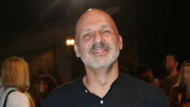 Νίκος Μουτσινάς: Γενέθλια πάνω από τα σύννεφα