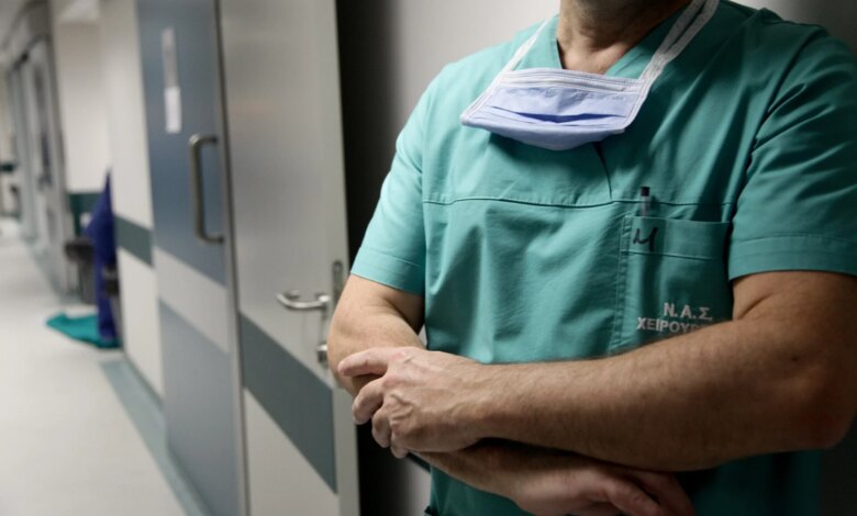 Συστήνεται Πανελλήνιος Σύλλογος Ψυχολόγων και κλάδος νοσηλευτών στο ΕΣΥ