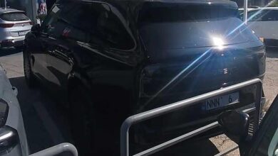 Τι γυρεύει ένα Zeekr 9X 900 ίππων με πινακίδες Μολδαβίας στην Καβάλα;