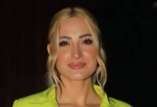 Η Ιωάννα Τούνη έδειξε τα πανάκριβα σκουλαρίκια και την τσάντα που αγόρασε: «Μόνο εγώ ξετρελάθηκα;»