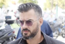 Γιάννης Τσιμιτσέλης: Η μητέρα μου με μεγάλωσε σε δύσκολες συνθήκες με πολύ πόνο και αίμα, είναι ηρωίδα