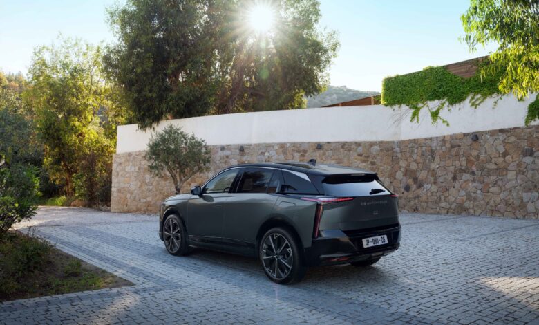 DS N°7: Στην Ελλάδα από €36.900, έως 740 km αυτονομίας