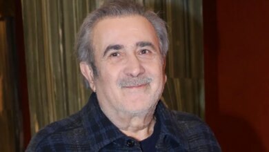 Ο Λάκης Λαζόπουλος για τον Κωνσταντίνο Αργυρό μετά την παραίτηση της Κίμπερλι Γκιλφόιλ: «Οι κωλοτούμπες δεν μ’ αρέσουν»