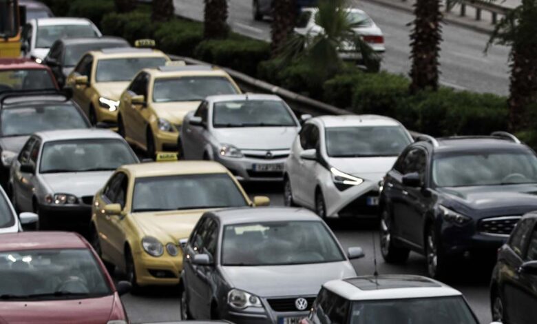Δώδεκα λύσεις για την αντιμετώπιση του κυκλοφοριακού στην Αθήνα