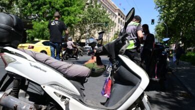 Σχεδόν 2.000 παραβάσεις για μη χρήση κράνους σε μία εβδομάδα!