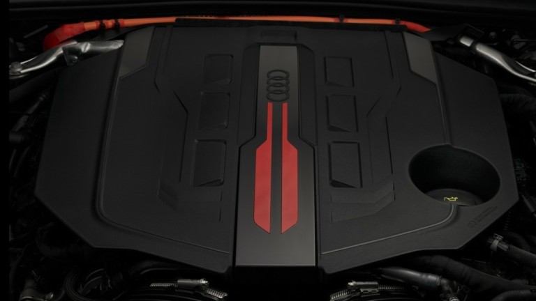 Η Audi εξελίσσει το πρώτο RS Q5