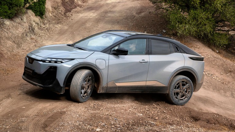 Η Subaru αποστασιοποιείται από την Toyota