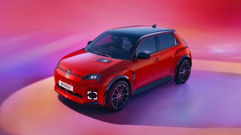 Τι ζητά η Renault από τις συνεργαζόμενες εταιρείες
