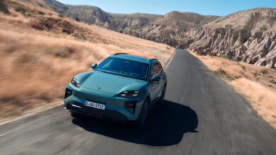 Porsche: Νέα μοντέλα και μείον 40% στις διοικητικές θέσεις