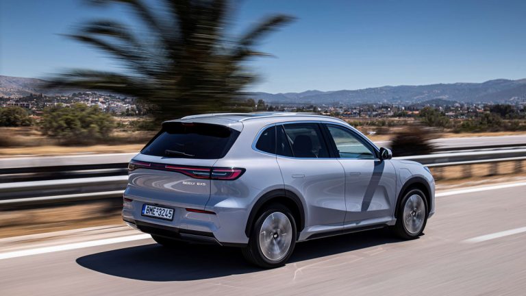 Το Geely E2 ξεπέρασε το… Volkswagen Golf