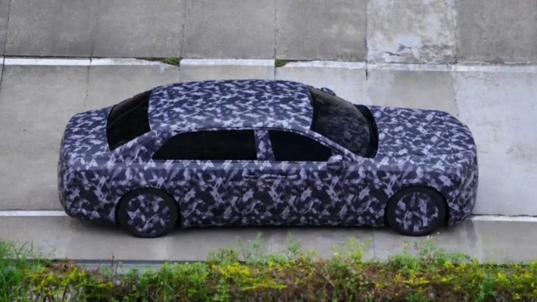Η BYD βάζει στο στόχαστρο τη Rolls-Royce Η BYD βάζει στο στόχαστρο τη Rolls-Royce