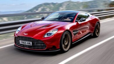 Η Aston Martin πατάει φρένο στα ηλεκτρικά