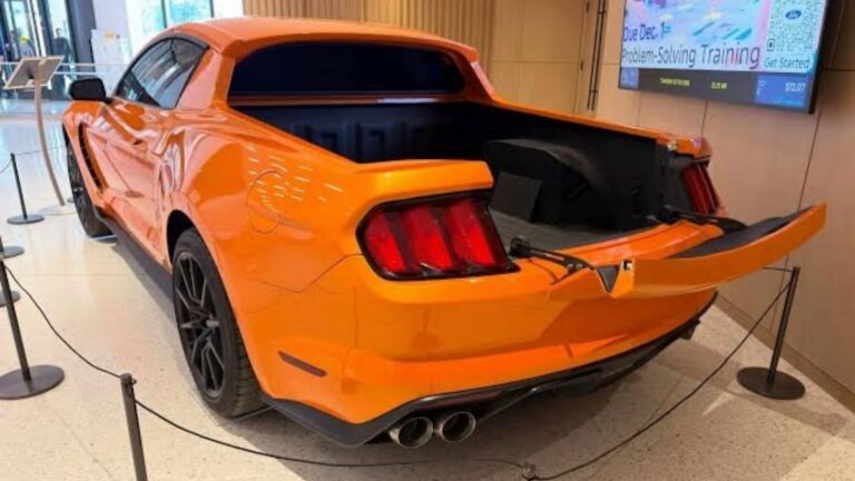 H Ford Mustang και ως pickup