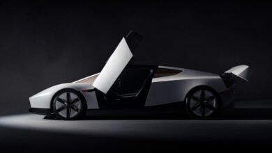 Επίσημο: Η Tesla παρουσίασε επιτέλους το Roadster (+video)