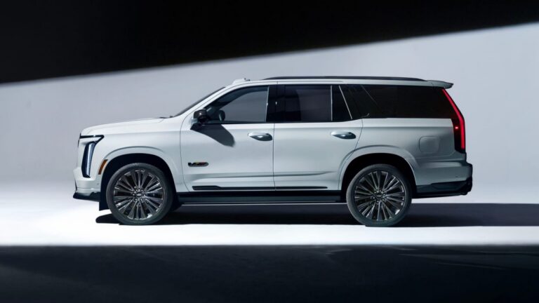 Η Cadillac Escalade γίνεται συλλεκτική