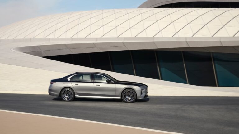 Η κορυφαία BMW Σειρά 7 θα είναι της Alpina