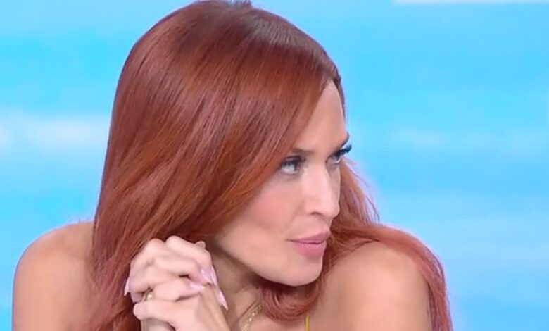 Σίσσυ Χρηστίδου: “Θέλω να δώσω συγχαρητήρια στον Νίκο Συρίγο. Είσαι… | Σίσσυ Χρηστίδου: “Θέλω να δώσω συγχαρητήρια στον Νίκο Συρίγο. Είσαι… |