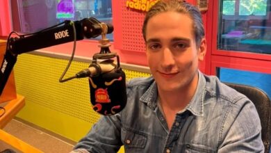 Αναστάσης Κουγιάς: “Η Μίρκα Παπακωνσταντίνου με πήρε από το χέρι την πρώτη… |