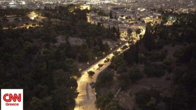 Νέα φωτιστική ταυτότητα για τον ιστορικό περίπατο της Αθήνας Νέα φωτιστική ταυτότητα για τον ιστορικό περίπατο της Αθήνας