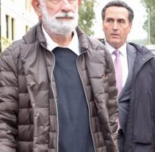 Πέτρος Φιλιππίδης: Οι πρώτες δηλώσεις μετά τη νίκη του στο δικαστήριο – «Σιγά σιγά η αλήθεια εμφανίζεται» Πέτρος Φιλιππίδης: Οι πρώτες δηλώσεις μετά τη νίκη του στο δικαστήριο – «Σιγά σιγά η αλήθεια εμφανίζεται»