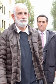 Πέτρος Φιλιππίδης: Οι πρώτες δηλώσεις μετά τη νίκη του στο δικαστήριο – «Σιγά σιγά η αλήθεια εμφανίζεται»