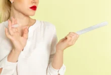 Αυτή είναι η nail art τάση που θα ζητάνε όλες οι γυναίκες που βαρέθηκαν το μονόχρωμο μανικιούρ