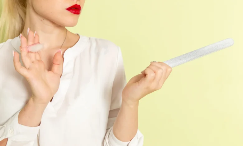 Αυτή είναι η nail art τάση που θα ζητάνε όλες οι γυναίκες που βαρέθηκαν το μονόχρωμο μανικιούρ