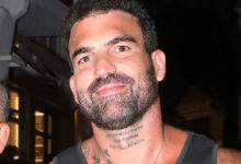 Δημήτρης Αλεξάνδρου: Ξεκαθαρίζει για την απάντηση που έδωσε σε προσβλητικό σχόλιο για την Ιωάννα Τούνη