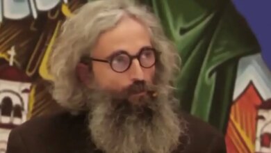 Άρης Σερβετάλης: «Αν εμφανιστεί ο Χριστός θα του πω να με πάρει στο Βασίλειο του Θεού»