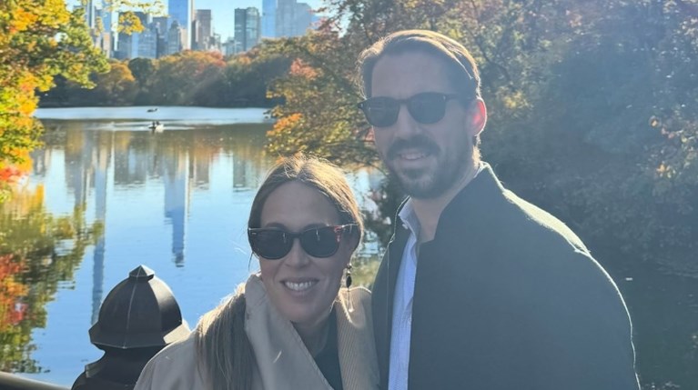 Full in love Φίλιππος Ντε Γκρες και Nina Flohr στο Central Park |