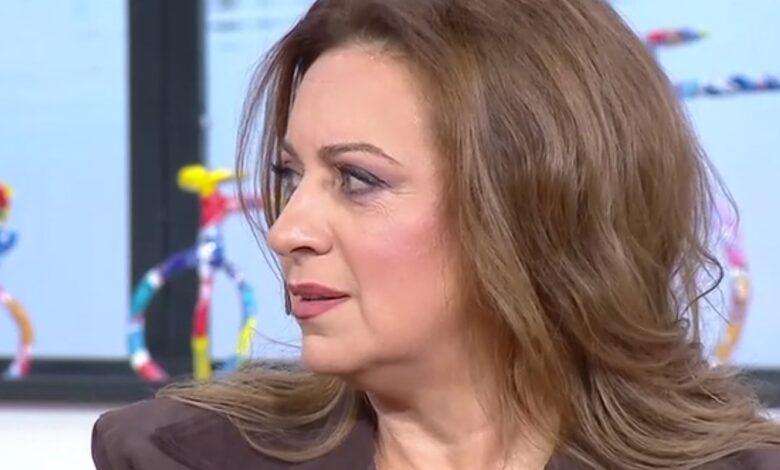 Ευαγγελία Μουμούρη: “Είπα ότι “είναι η στιγμή να γίνεις διάφανη”. Για πολλά… |