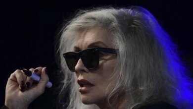 Οι Blondie θα κυκλοφορήσουν το πρώτο τους άλμπουμ μετά από εννέα χρόνια στις αρχές του 2027