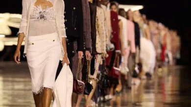Chanel Spring/Summer 2027: Ο Matthieu Blazy επαναπροσδιορίζει τις πολλές πλευρές της Gabrielle Chanel
