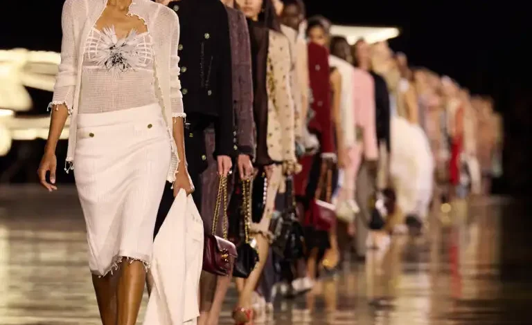 Chanel Spring/Summer 2027: Ο Matthieu Blazy επαναπροσδιορίζει τις πολλές πλευρές της Gabrielle Chanel