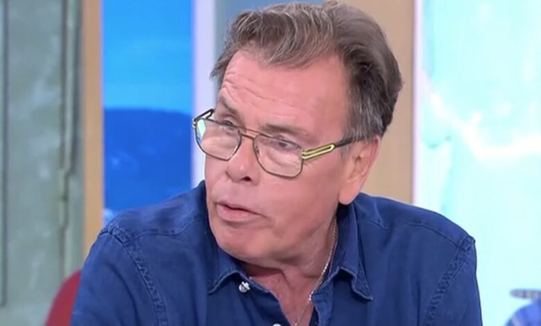 Δημήτρης Παπανώτας: “Ο Λάκης Γαβαλάς είναι Βισσο-λόγος και Καρβελο-λόγος;… | Δημήτρης Παπανώτας: “Ο Λάκης Γαβαλάς είναι Βισσο-λόγος και Καρβελο-λόγος;… |