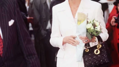 Lady Dior, Kelly & Sofia: 5 γυναίκες που σφράγισαν την ιστορία της μόδας δίνοντας το όνομά τους σε τσάντες Lady Dior, Kelly & Sofia: 5 γυναίκες που σφράγισαν την ιστορία της μόδας δίνοντας το όνομά τους σε τσάντες