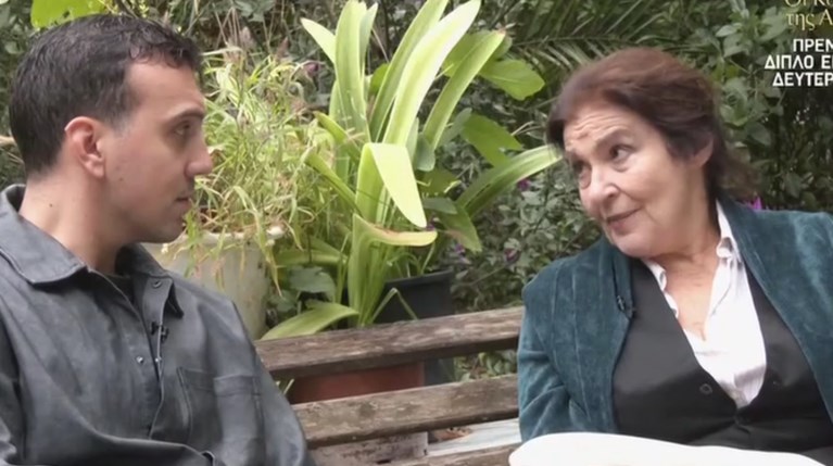 Λυδία Κονιόρδου | “Φύτρωναν χέρια” που προσπαθούσαν να με χουφτώσουν όταν… | Λυδία Κονιόρδου | “Φύτρωναν χέρια” που προσπαθούσαν να με χουφτώσουν όταν… |