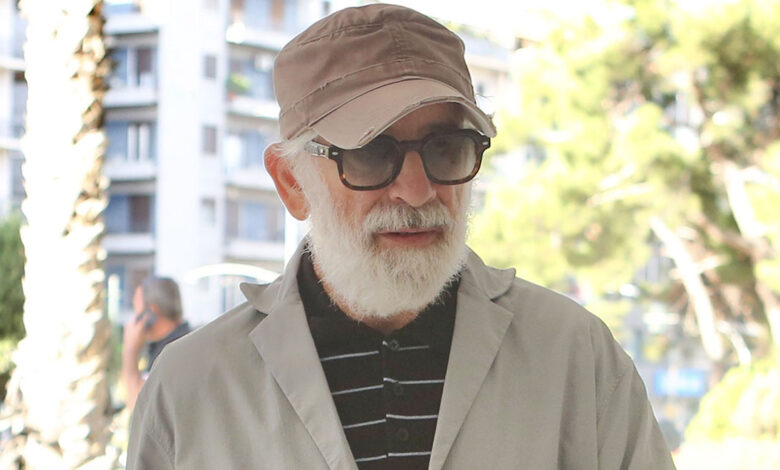 Στα δικαστήρια ο Πέτρος Φιλιππίδης: Ώρα απόφασης για τη μήνυση στη γυναίκα που τον κατήγγειλε Στα δικαστήρια ο Πέτρος Φιλιππίδης: Ώρα απόφασης για τη μήνυση στη γυναίκα που τον κατήγγειλε