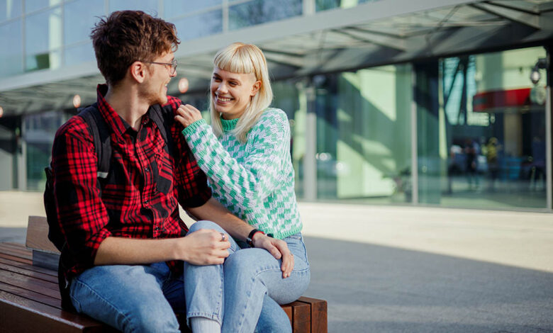Gen Z: Γιατί οι νέοι κάνουν λιγότερο σεξ